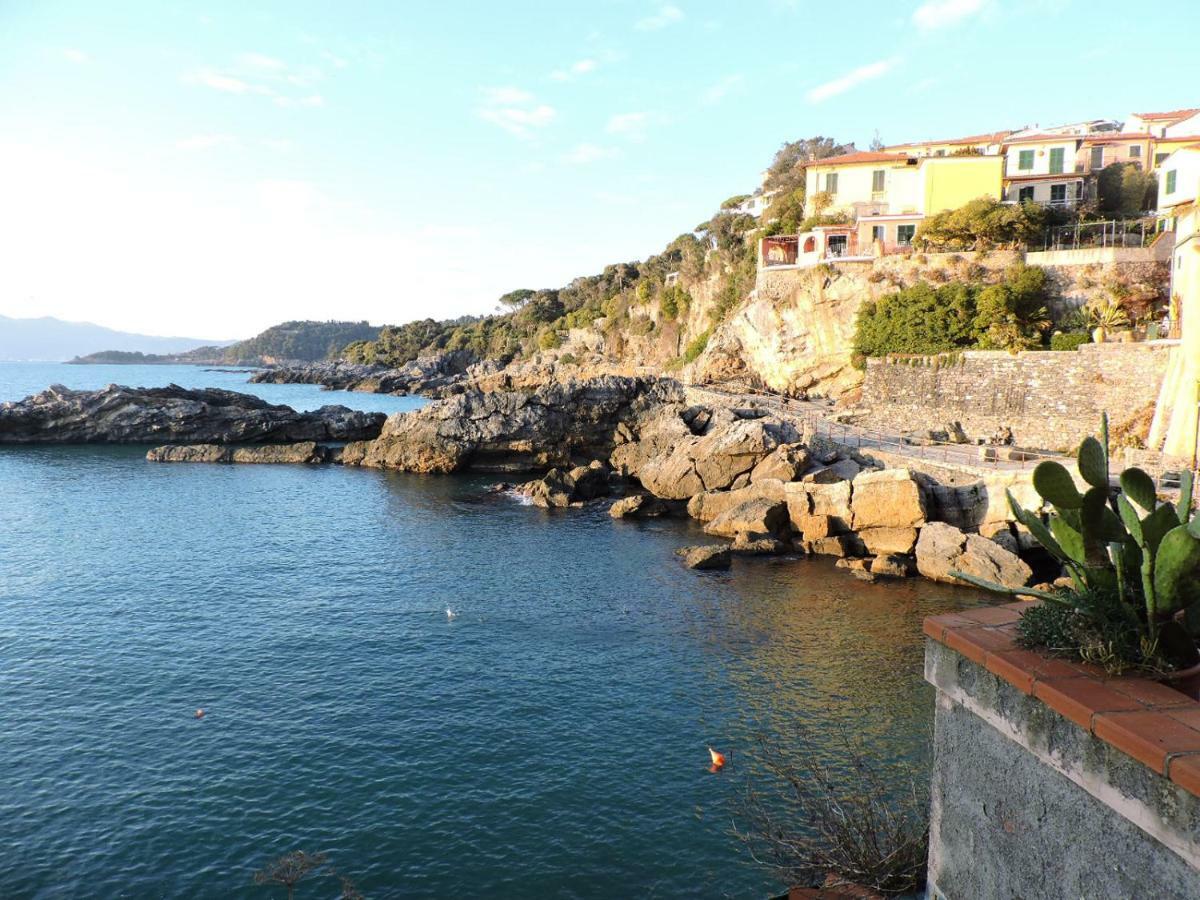 Vento Di Mare Apartamento Tellaro Exterior foto