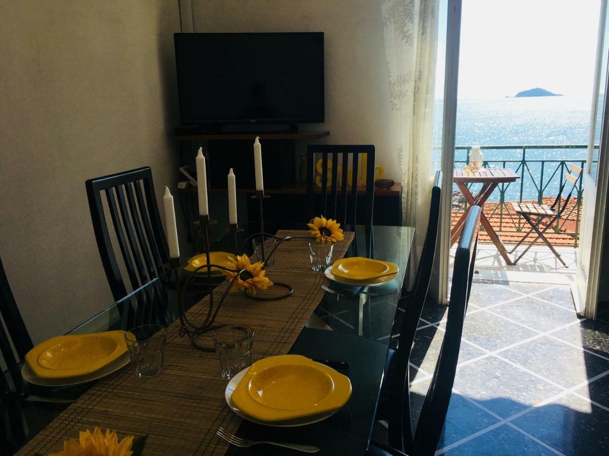 Vento Di Mare Apartamento Tellaro Exterior foto